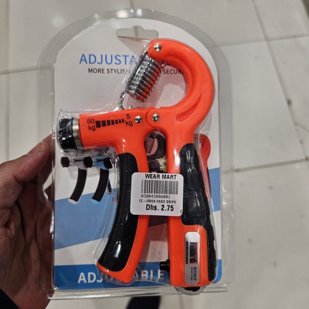 My personal photo of a cheap hand gripper, used for this beginner's guide.