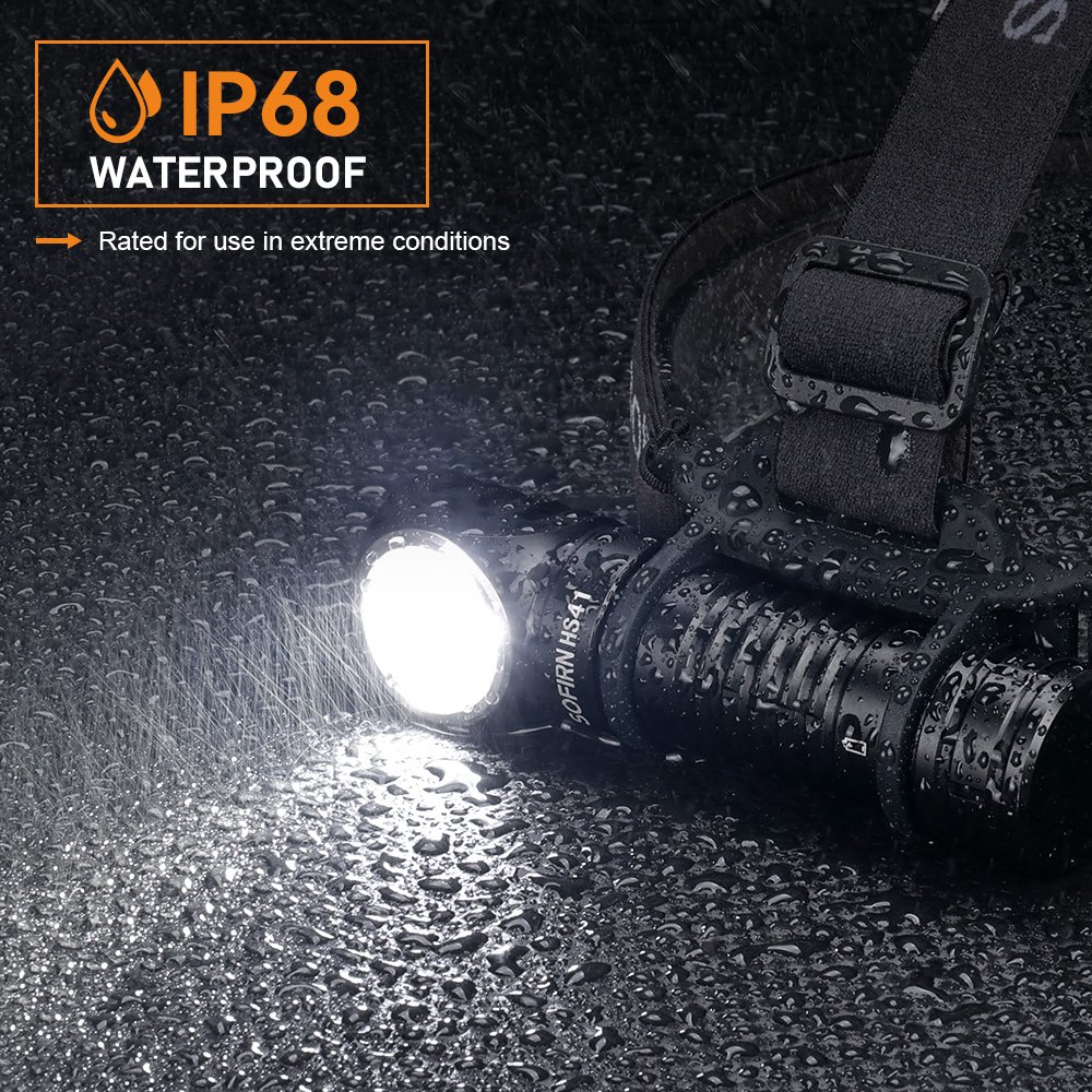 Sofirn HS41 IP68 waterproof rating demonstration for reliable outdoor use in heavy rain.