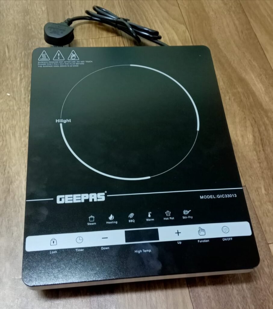 Geepas GIC33013 Digital Infrared Cooker 2200W with ceramic heating and touch control panel