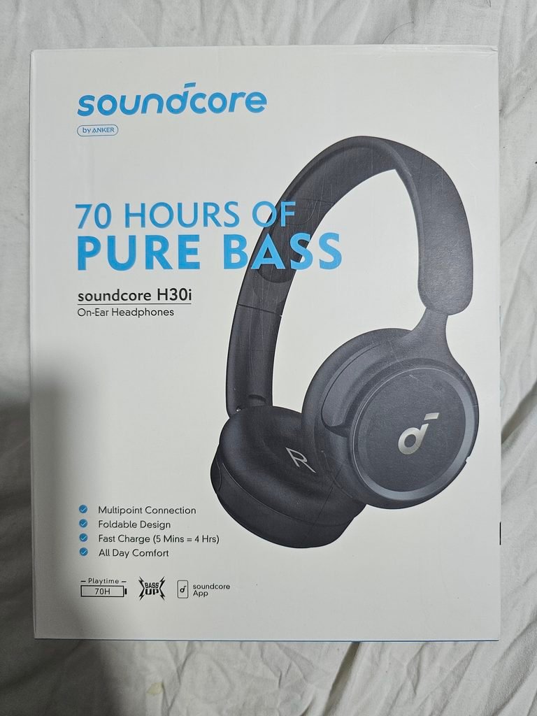 Anker Soundcore H30i wireless onear headphones box packaging
