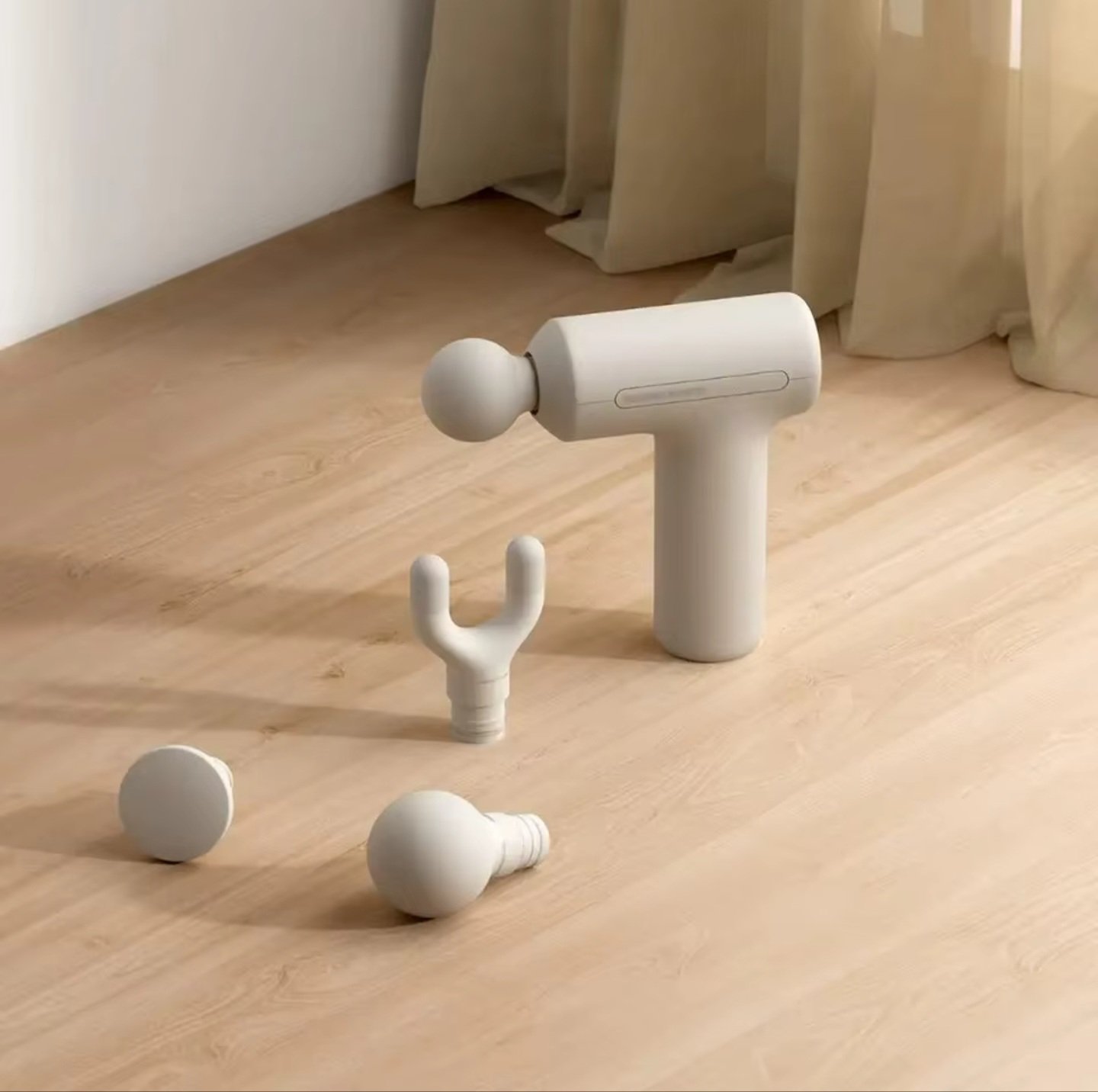 Xiaomi mini massage gun 3 interchangeable heads and Type-C interface